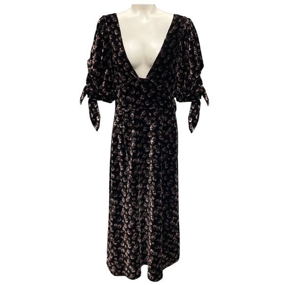 SEA NEW YORK BLACK VALERIE VELVET BACK TIE MIDI DRESS - Picture 1 of 4